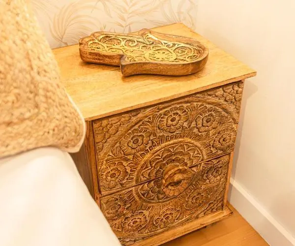 Hamsa アパート シエラネバダ